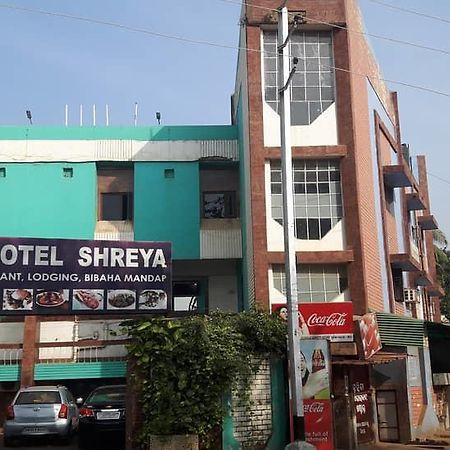 Hotel Shreya Bhubaneswar Bagian luar foto
